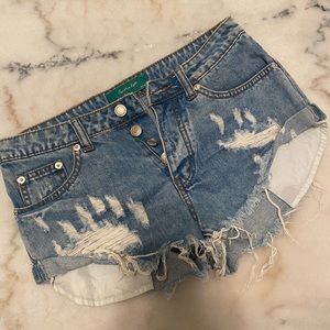 Signature 8 shorts